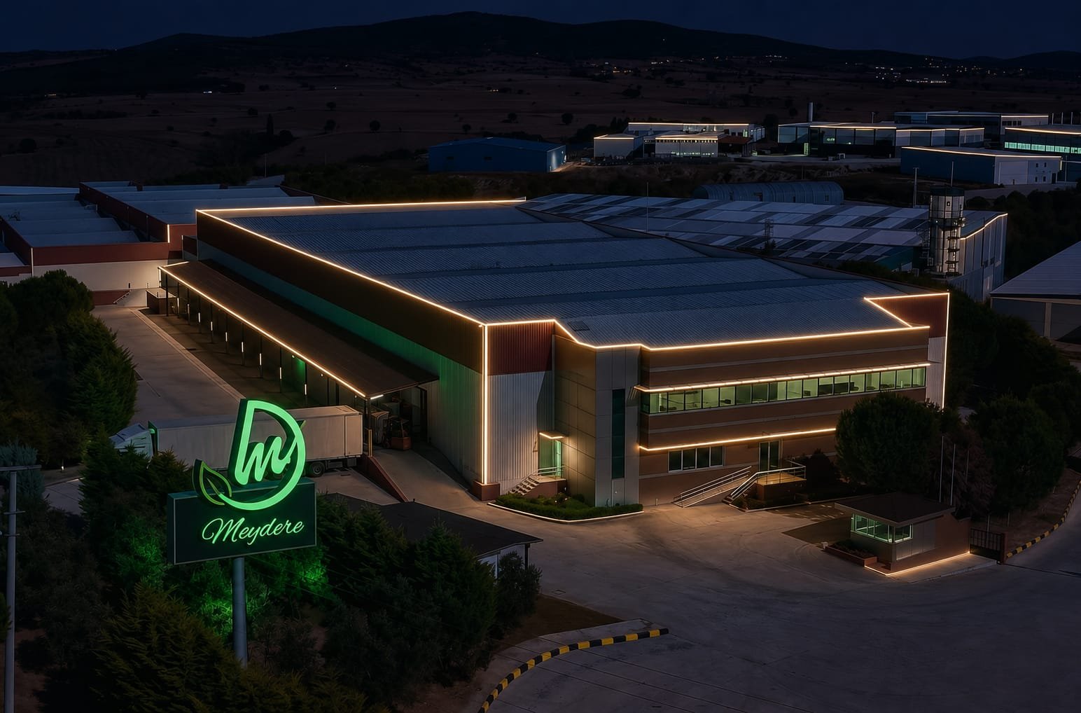 Meydere at Night